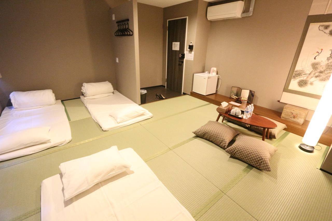 Prime Inn Shinsaibashi Osaka Esterno foto
