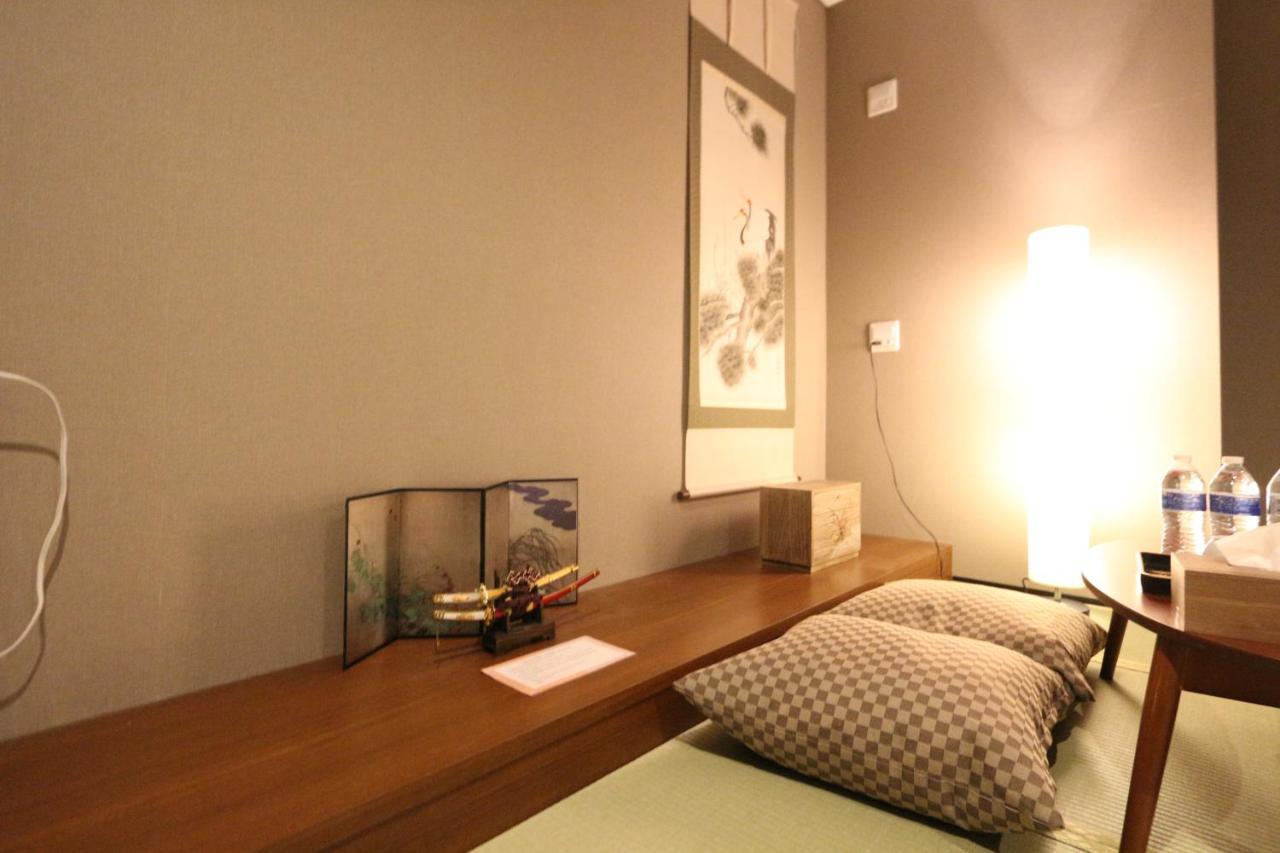 Prime Inn Shinsaibashi Osaka Esterno foto